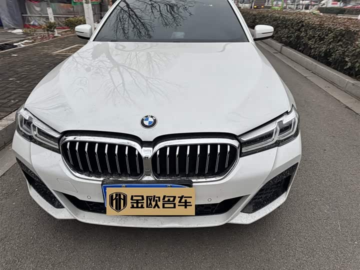 Фото 2 - BMW 5 Series