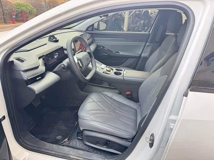 Фото 6 - Geely Galaxy L6