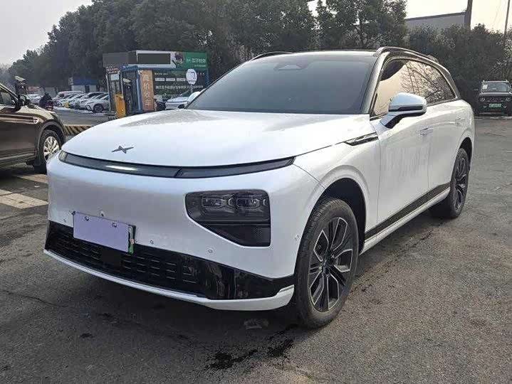 Фото 1 - XPeng G9