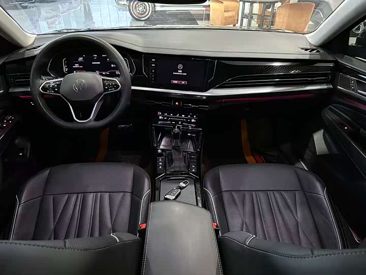 Фото 4 - Volkswagen Passat