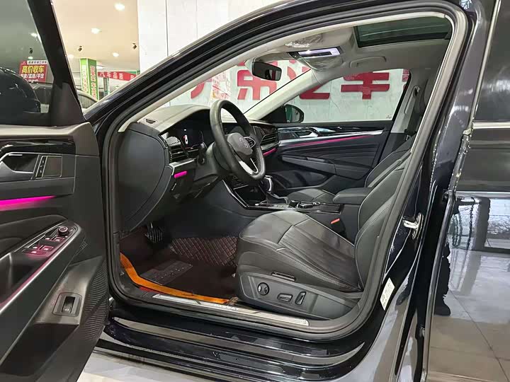 Фото 6 - Volkswagen Passat