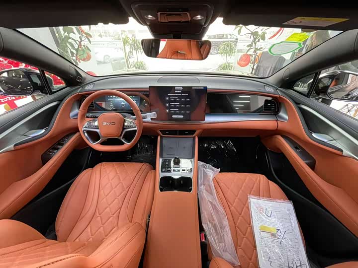 Фото 4 - BYD Sea Lion 07 EV