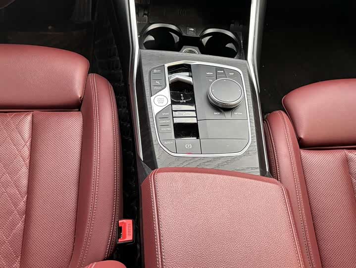 Фото 4 - BMW 3 Series