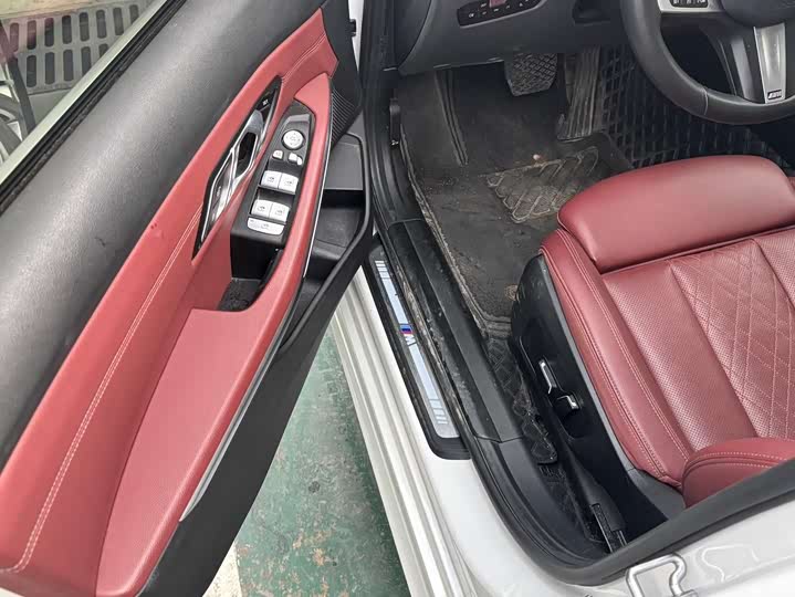 Фото 9 - BMW 3 Series