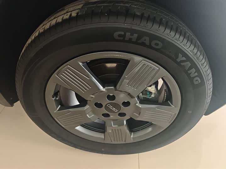 Фото 6 - Chery iCar 03