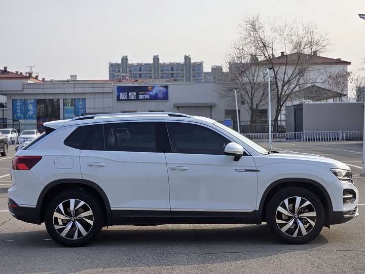 Фото 9 - Volkswagen Tayron