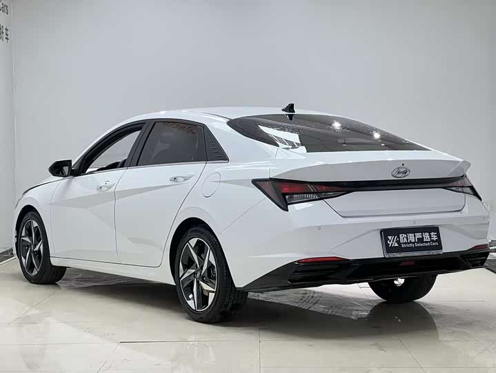 Фото 6 - Hyundai Elantra N line