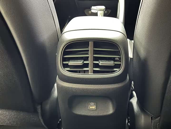 Фото 8 - Hyundai Elantra N line