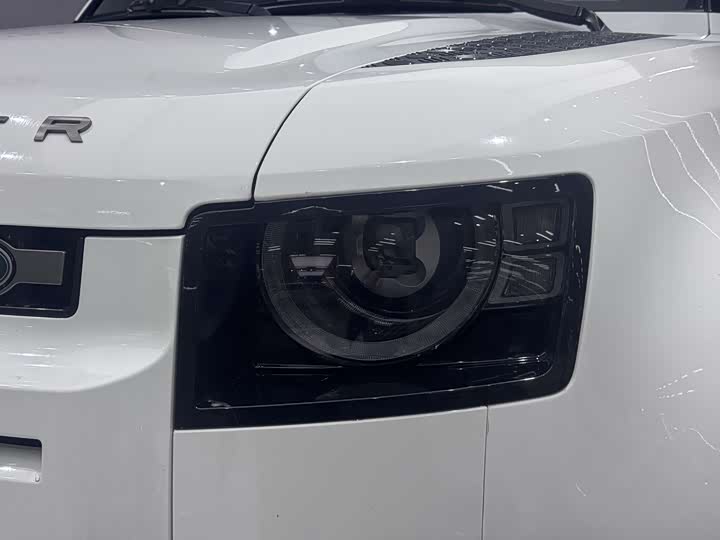 Фото 4 - Land Rover Defender