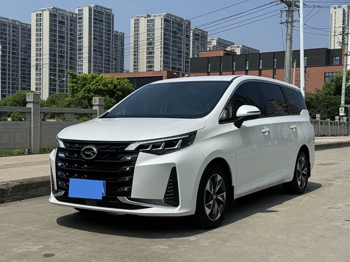 Фото 1 - GAC Trumpchi M6