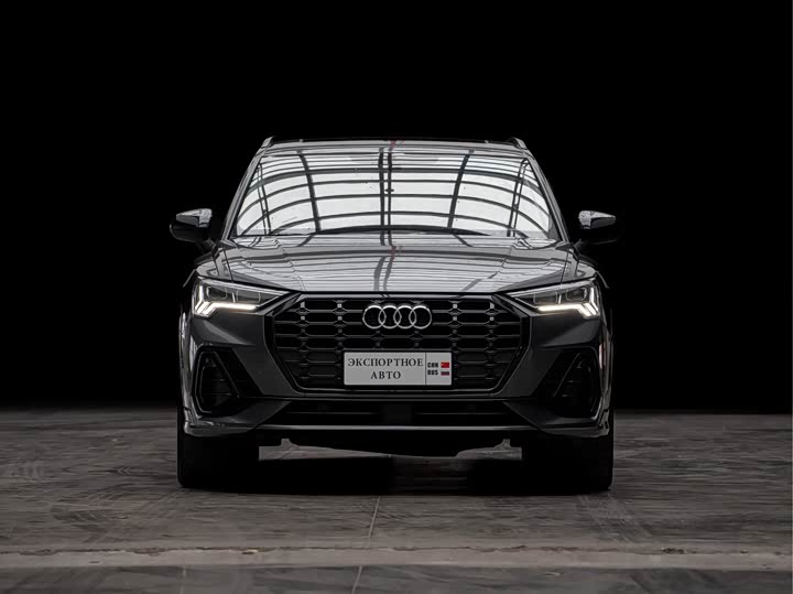 Фото 2 - Audi Q3