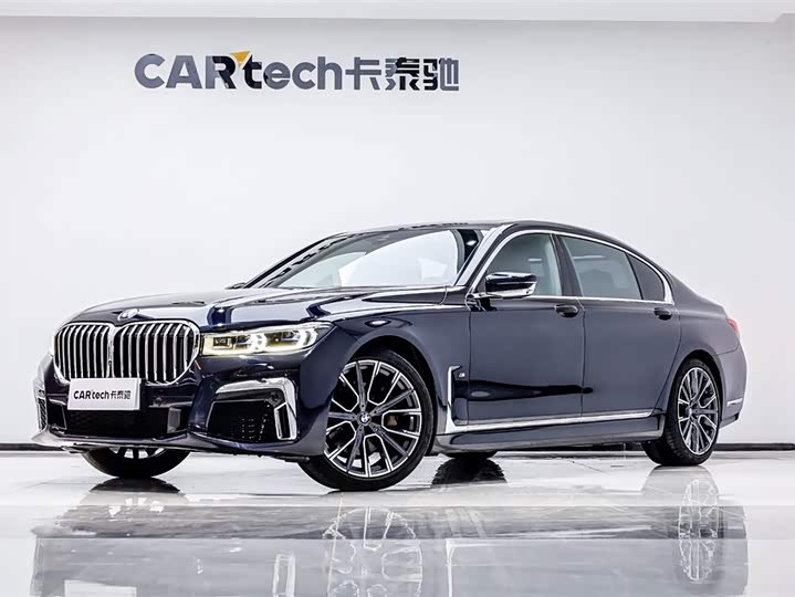 Фото 8 - BMW 7 Series