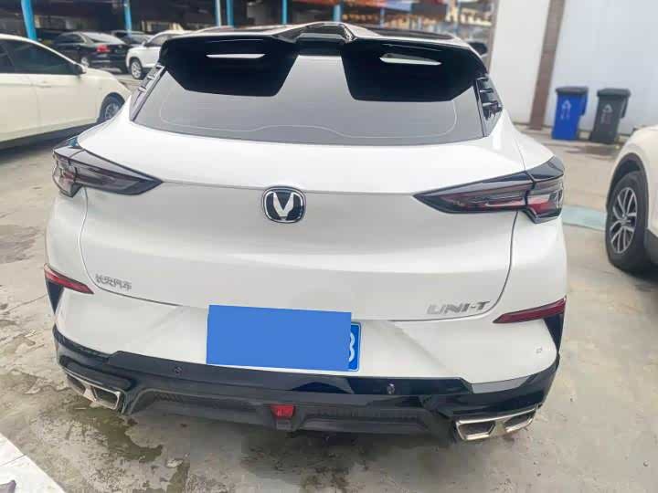 Фото 9 - Changan UNI-T