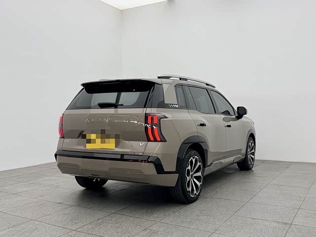 Фото 4 - GAC Aion V