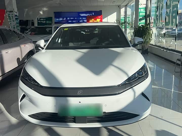Фото 3 - BYD Qin L