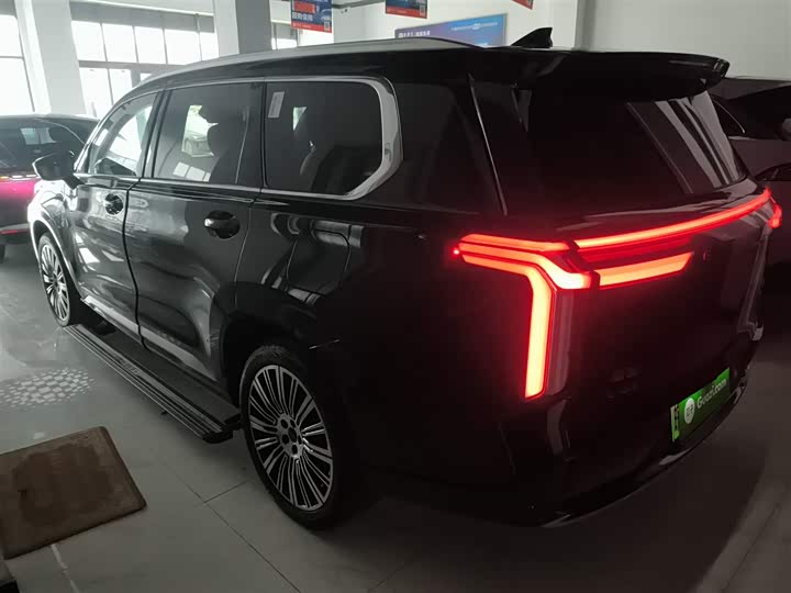 Фото 5 - Exeed VX C-DM Hybrid