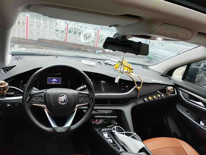 Фото 4 - Buick Enclave