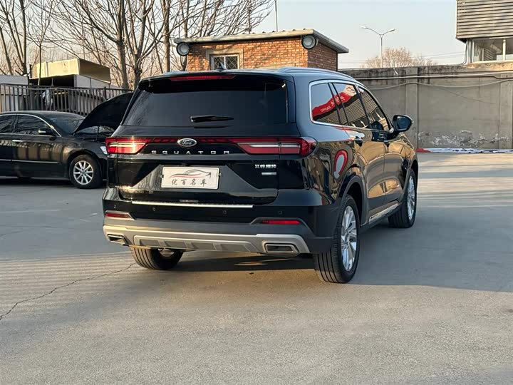 Фото 6 - Ford Equator