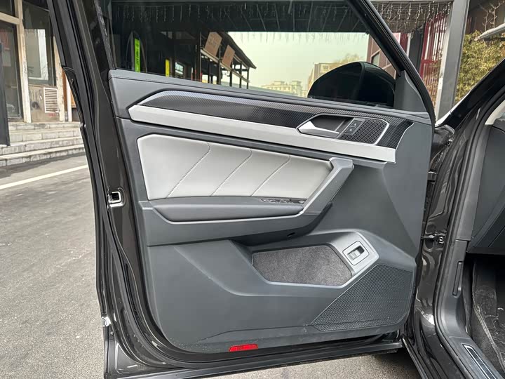 Фото 8 - Volkswagen Tayron