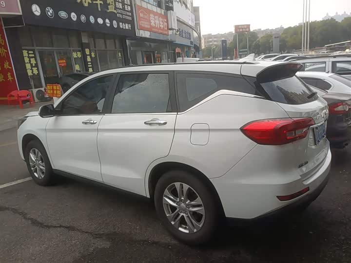 Фото 5 - Haval M6