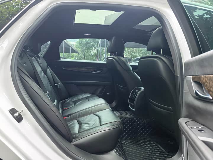 Фото 6 - Cadillac CT6