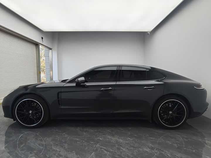 Фото 7 - Porsche Panamera