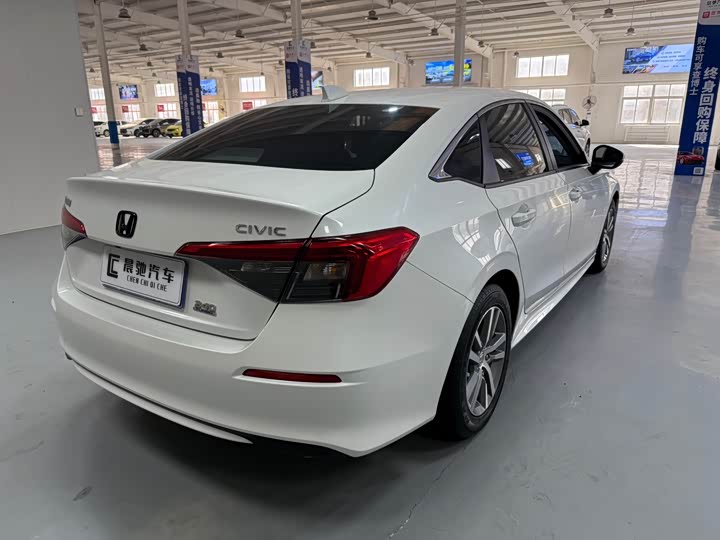 Фото 4 - Honda Civic