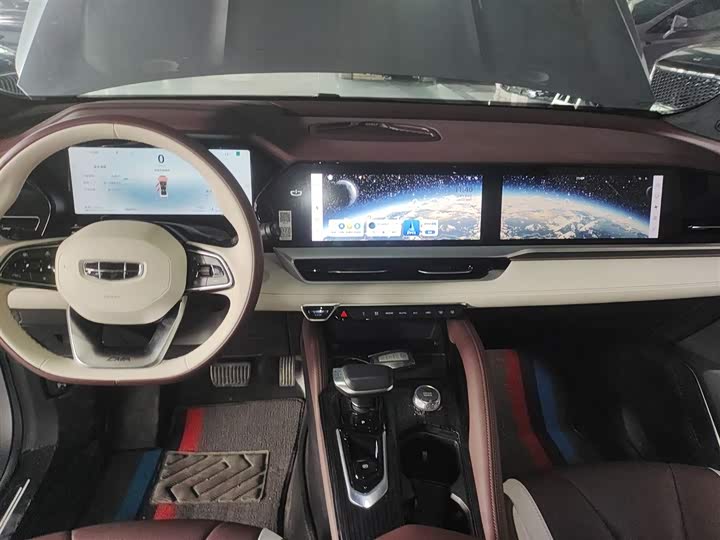 Фото 5 - Geely Monjaro