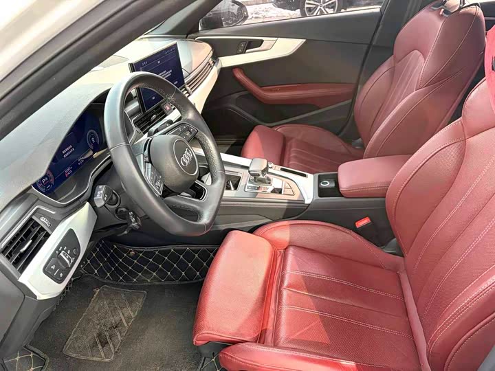 Фото 3 - Audi A4L