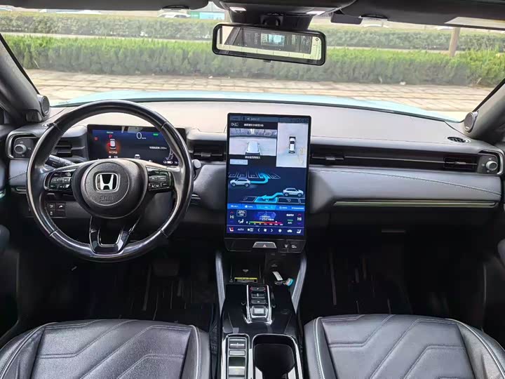 Фото 4 - Honda e:NP1