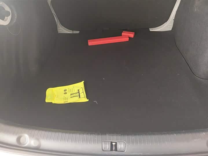 Фото 4 - Volkswagen Lavida