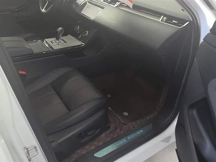 Фото 8 - Land Rover Range Rover Evoque L