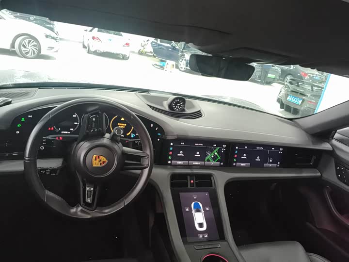 Фото 5 - Porsche Taycan