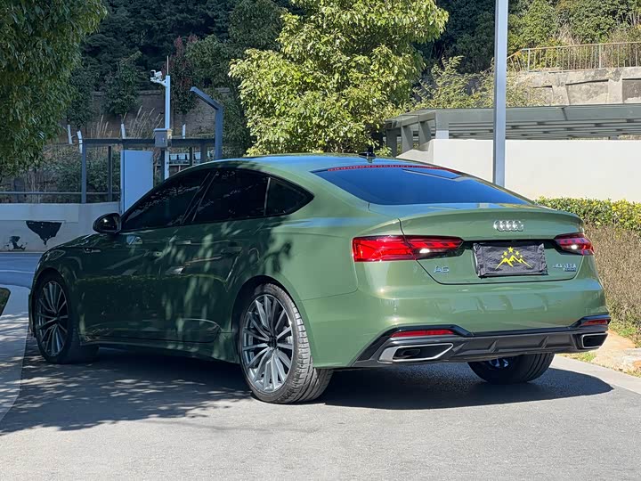 Фото 7 - Audi A5