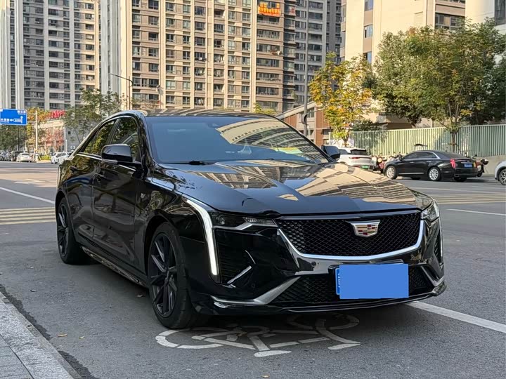 Фото 3 - Cadillac CT4