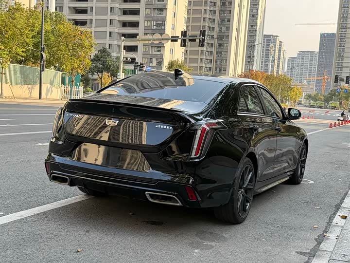 Фото 5 - Cadillac CT4