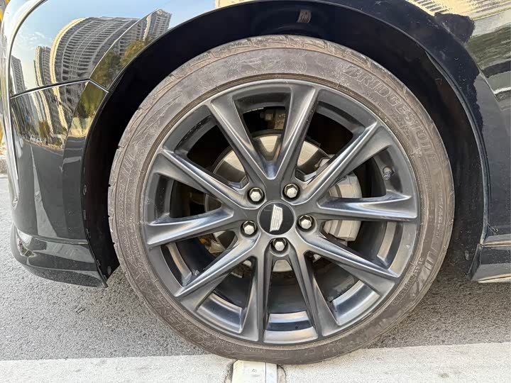 Фото 9 - Cadillac CT4