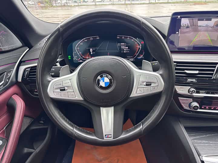 Фото 3 - BMW 5 Series