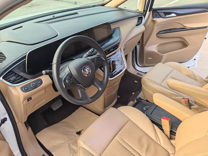 Фото 5 - Buick GL8 ES