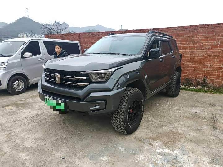 Фото 1 - Tank 400 Hybrid