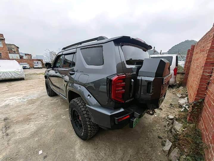 Фото 7 - Tank 400 Hybrid