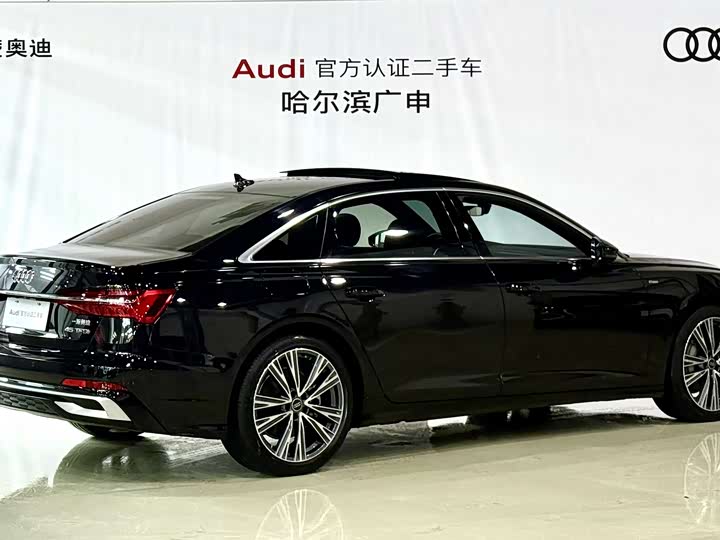 Фото 4 - Audi A6L