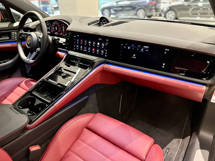 Фото 6 - Porsche Panamera