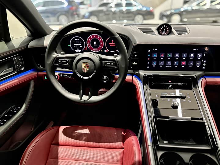 Фото 8 - Porsche Panamera