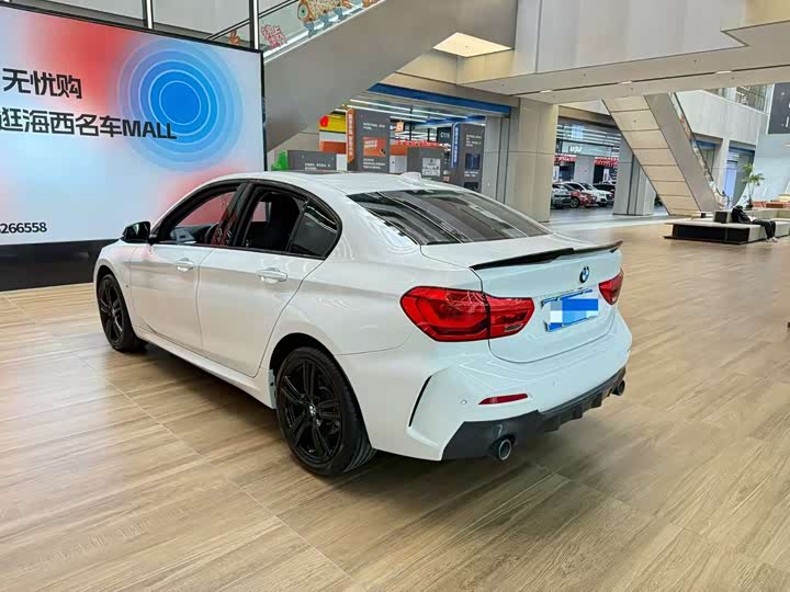 Фото 7 - BMW 1 Series