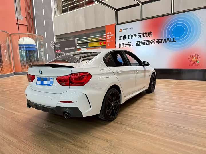 Фото 9 - BMW 1 Series