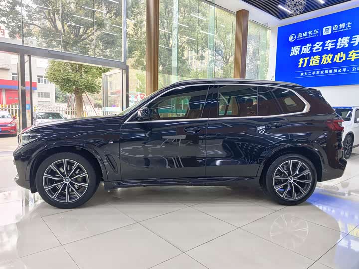 Фото 3 - BMW X5