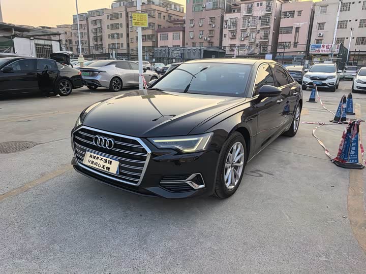 Фото 1 - Audi A6L