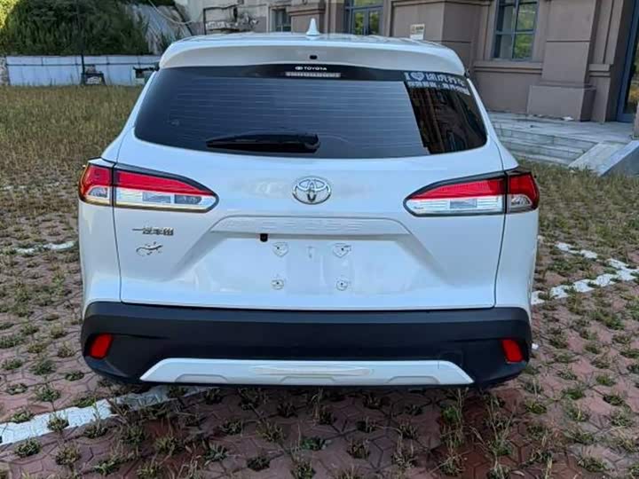 Фото 4 - Toyota Corolla Cross