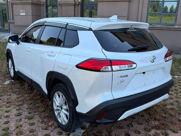 Фото 6 - Toyota Corolla Cross